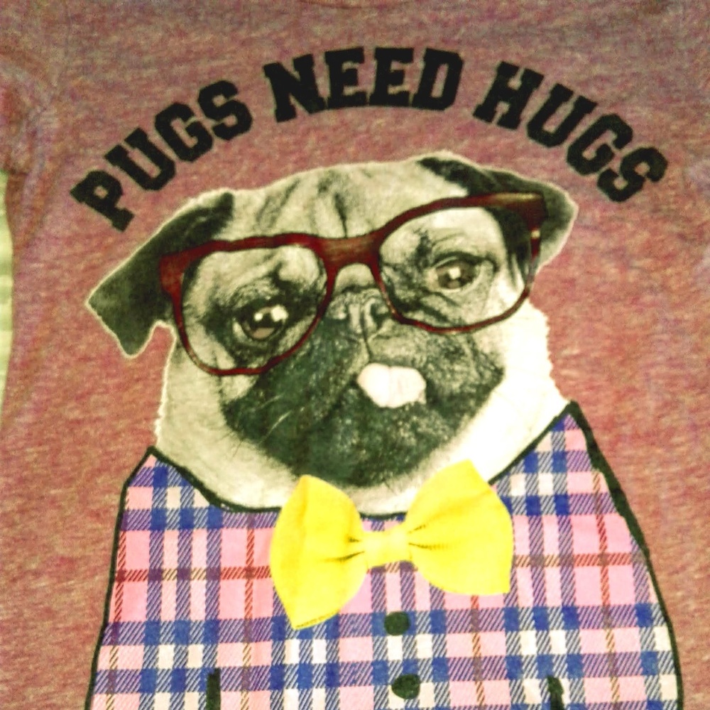 Mudd Long Sleeve Shirt "Pugs Need Hugs"